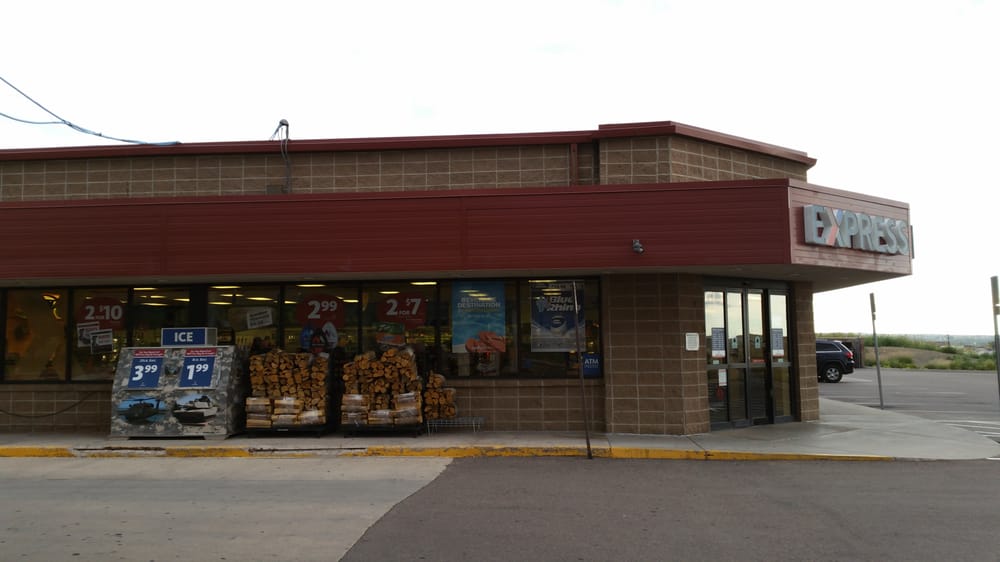 B STREET EXPRESS Updated September 2024 900 Magrath Ave, Fort