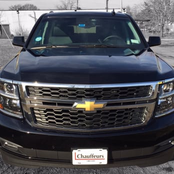 Chauffeurs PGT - Chevy Suburban 2015 - 6 PAX or 4 PAX w Luggage - Airport Shuttles Near Me - Kenilworth, New Jersey