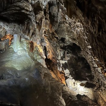 California Cavern State Historic Landmark - Cool formations - Walking Tours Near Me - Mountain Ranch, California