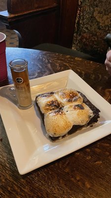 The Legendary Silver Dollar Saloon by null