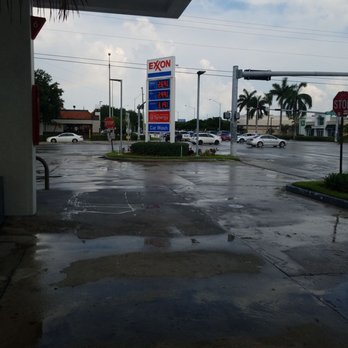 Exxon - Today's gas prices - Gas Stations Near Me - Miami, Florida