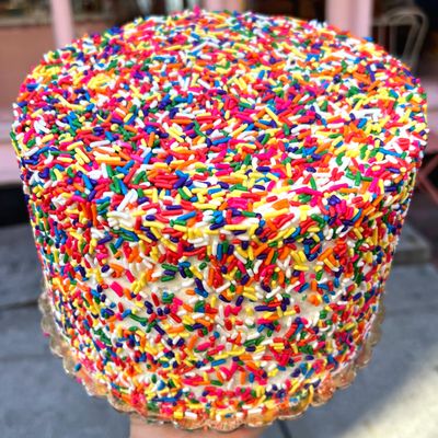 Posh Pop Bakeshop by null