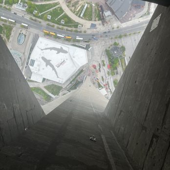 CN Tower - Glass floor - Landmarks & Historical Buildings Near Me - Toronto, Ontario CN Tower - Glass floor - Landmarks & Historical Buildings Near Me - Toronto, Ontario
