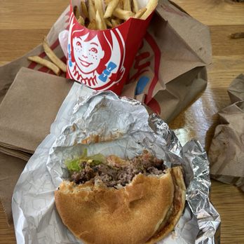 Wendy's - Dave's double - Fast Food Near Me - Windsor Locks, Connecticut Wendy's - Dave's double - Fast Food Near Me - Windsor Locks, Connecticut