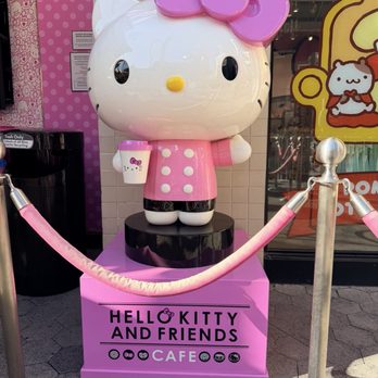 Hello Kitty And Friends Cafe - Themed Cafes Near Me - Universal City, California Hello Kitty And Friends Cafe - Themed Cafes Near Me - Universal City, California