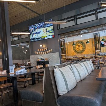 Big Grove - Breweries Near Me - Omaha, Nebraska