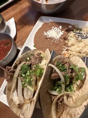 Gloria's Latin Cuisine by null