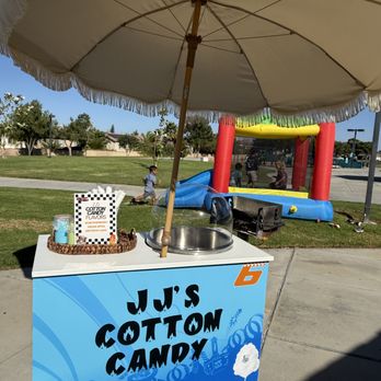Floss Pops Cotton candy - Caterers Near Me Floss Pops Cotton candy - Caterers Near Me