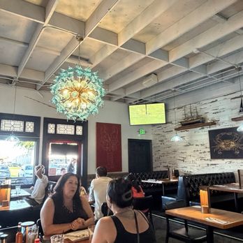 Hook & Anchor - Interior - Seafood Near Me - Costa Mesa, California Hook & Anchor - Interior - Seafood Near Me - Costa Mesa, California