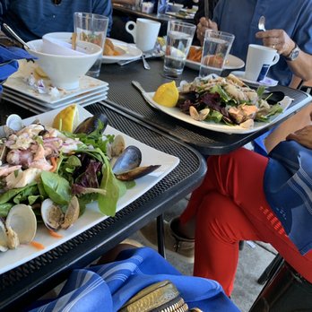 Cicciotti's - Salad at the patio - Italian Near Me - Carlsbad, California