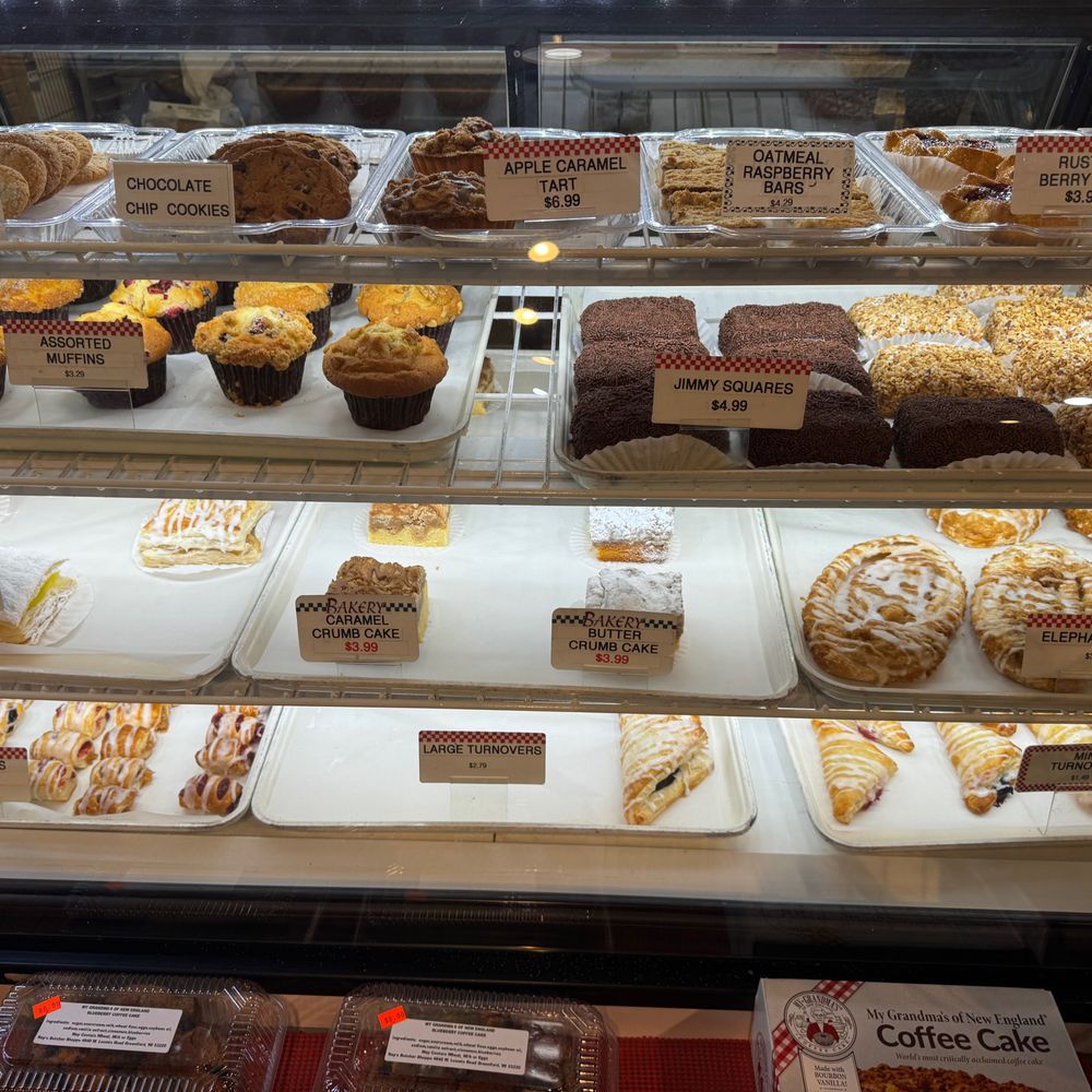 Ray's Butcher Shoppe - bakery - Meat Shops Near Me - Milwaukee, Wisconsin Ray's Butcher Shoppe - bakery - Meat Shops Near Me - Milwaukee, Wisconsin