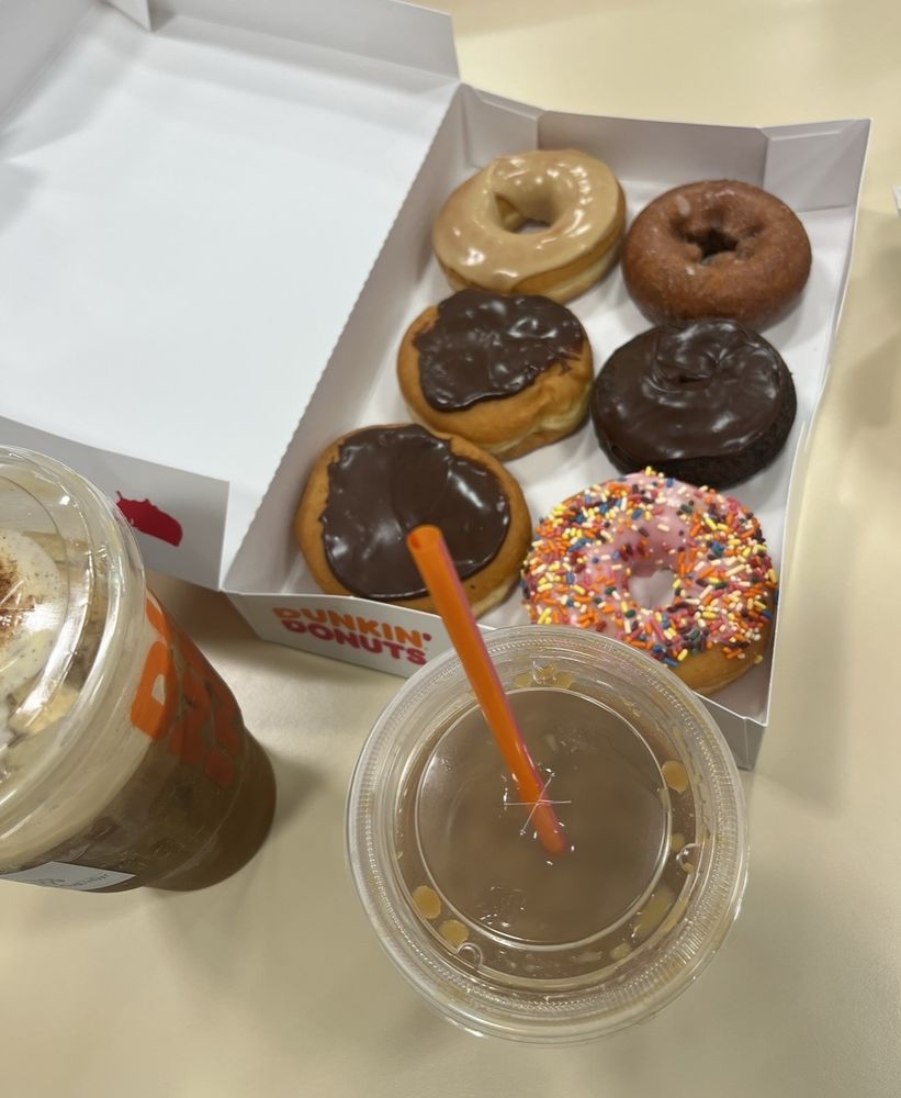 Dunkin' Logo