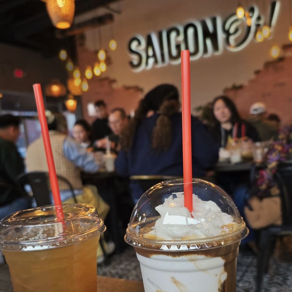 Saigon Oi - Kumquat Lemongrass Tea & Coconut Coffee - Vietnamese Near Me - Sacramento, California