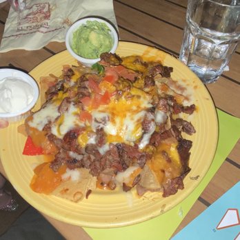 El Portal - Nachos carne Asada 3/2022 - Mexican Near Me - Pasadena, California El Portal - Nachos carne Asada 3/2022 - Mexican Near Me - Pasadena, California