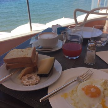 Hotel Miramare - Breakfast with a view - Hotels Near Me - Sestri Levante, GE