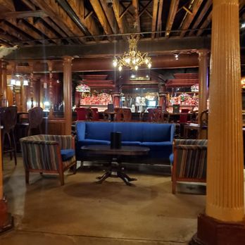 The Old Spaghetti Factory - Italian Near Me - St. Louis, Missouri