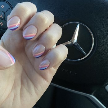 Castle Nail Spa - Nail Salons Near Me - Normal, Illinois