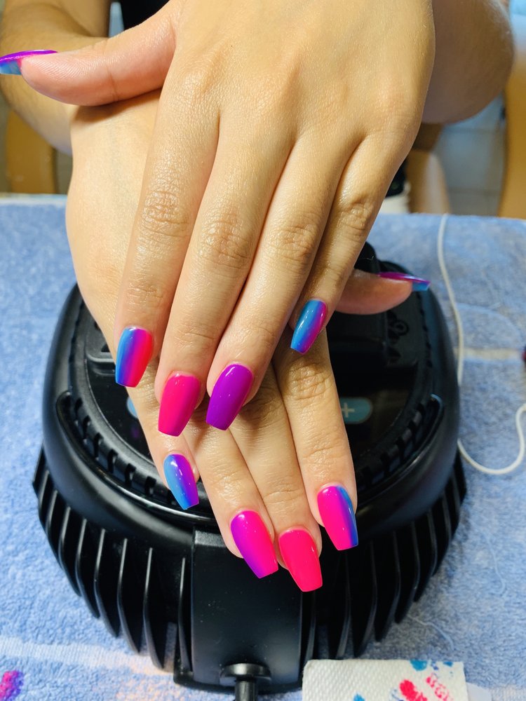 BELLA LIFESTYLE NAIL SALON & SPA 241 Photos & 233 Reviews 20650