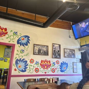 Antojito Como En Casa - Indoors - Mexican Near Me - El Centro, California