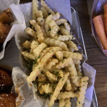 Fire Wings - REG - GARLIC FRIES - Chicken Wings Near Me - Brea, California