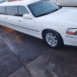 Lemons Private Black Car And Limo - Chauffeur Services
