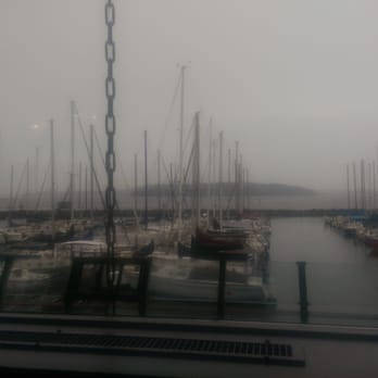 Anthony's HomePort - Beautiful fall day in the Puget sound. - Seafood Near Me - Des Moines, Washington