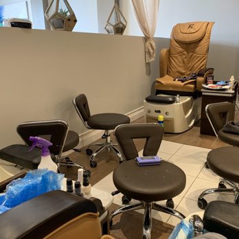Broadmoor Nail Spa - Skin Care Near Me - Lyndhurst, Ohio
