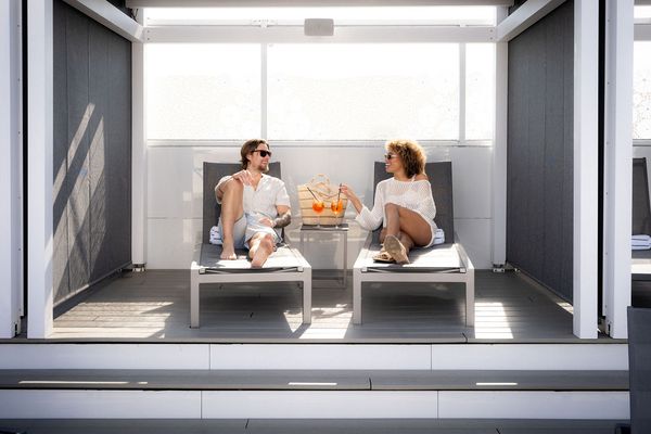 Shade Hotel Manhattan Beach by null