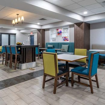 Hampton Inn Dahlgren - Breakfast Area - Hotels Near Me - King George, Virginia Hampton Inn Dahlgren - Breakfast Area - Hotels Near Me - King George, Virginia