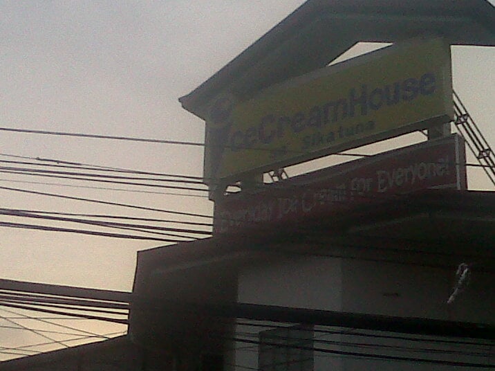 ICE CREAM HOUSE Updated June 2024 Maamo Street cor Anonas Ext