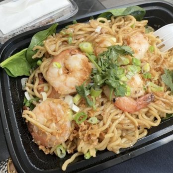 Thai Towne Eatery - Garlic Noodle - Thai Near Me - Orange, California Thai Towne Eatery - Garlic Noodle - Thai Near Me - Orange, California