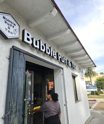 Bubble Puff & Tea Cafe by null