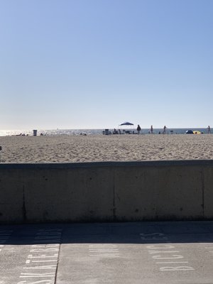Scotty's on the Strand by null