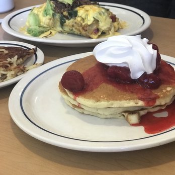 IHOP - Breakfast & Brunch Near Me - CLARKSVILLE, Tennessee