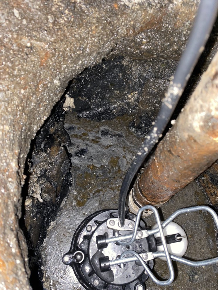 Slide of J&S Sewer and Drain Solutions