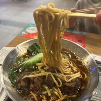 Lunch on the Plate - Braised Beef Noodle Soup (Choose Your Own Meat. Start From 9.99) - Taiwanese Near Me - Bellevue, Washington Lunch on the Plate - Braised Beef Noodle Soup (Choose Your Own Meat. Start From 9.99) - Taiwanese Near Me - Bellevue, Washington
