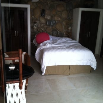 Ocho Cascadas - The smaller 2nd bedroom. 500 sq feet. - Hotels Near Me - Puerto Vallarta, JAL
