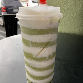 Cafe Pruvia - Matcha Swirl with boba! - Bubble Tea Near Me - Gardena, California