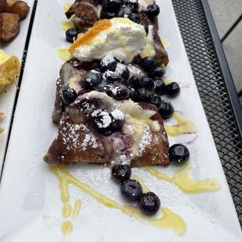 Café Luna - Coffee & Tea Near Me - Cambridge, Massachusetts Café Luna - Coffee & Tea Near Me - Cambridge, Massachusetts
