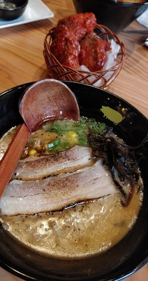 KINTON RAMEN WEST LOOP by null