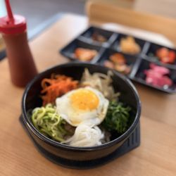 The Stone Korean Tofu House - B1. Beef Bulgogi Bibimbap / 소불고기 돌솥