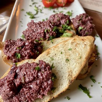 Vault 244 - Olive tapenade - New American Near Me - Albany, Oregon