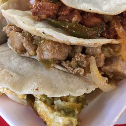 Tacos Isidro’s