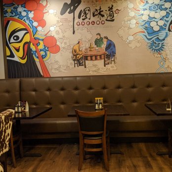 Jasmine Asian Bistro - Back seating area - Chinese Near Me - Louisville, Kentucky Jasmine Asian Bistro - Back seating area - Chinese Near Me - Louisville, Kentucky