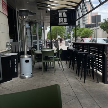 Meat & Bread - Outdoor Al fresco dining - Sandwiches Near Me - Austin, Texas Meat & Bread - Outdoor Al fresco dining - Sandwiches Near Me - Austin, Texas
