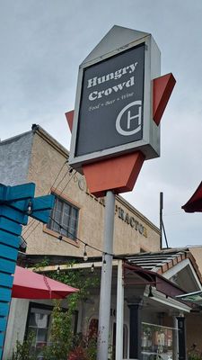 Hungry Crowd by null