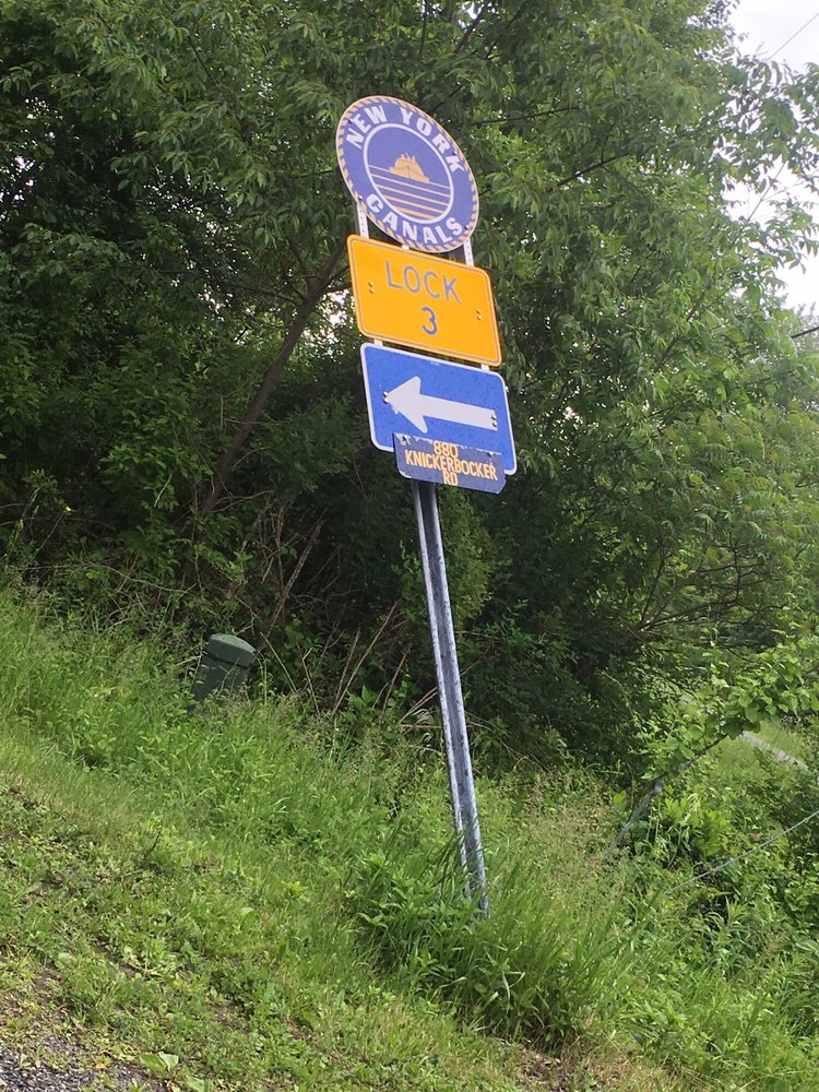 NEW YORK CANAL LOCK 3 880 Knickerbocker Rd, Schaghticoke, New York