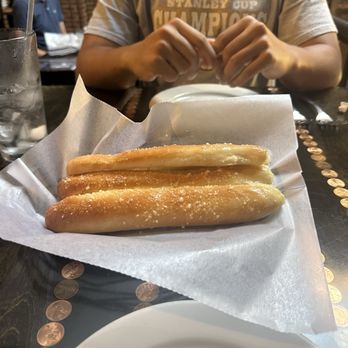 Oliverio's Ristorante - Italian Near Me - Morgantown, West Virginia