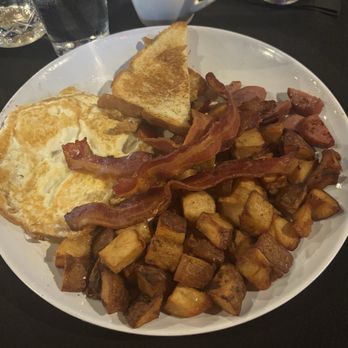 Upper Kirby Bistro - New American Near Me - Houston, Texas Upper Kirby Bistro - New American Near Me - Houston, Texas
