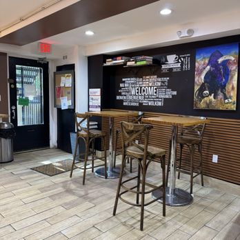 Au Lait Cafe - Indoor - Cafes Near Me - Washington, DC, District of Columbia Au Lait Cafe - Indoor - Cafes Near Me - Washington, DC, District of Columbia